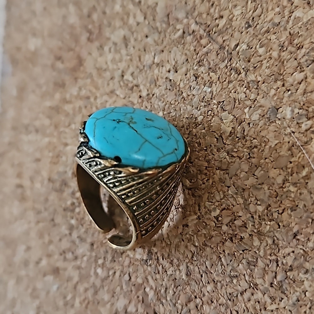 Turquoise stone Ring - Picture 4 of 8